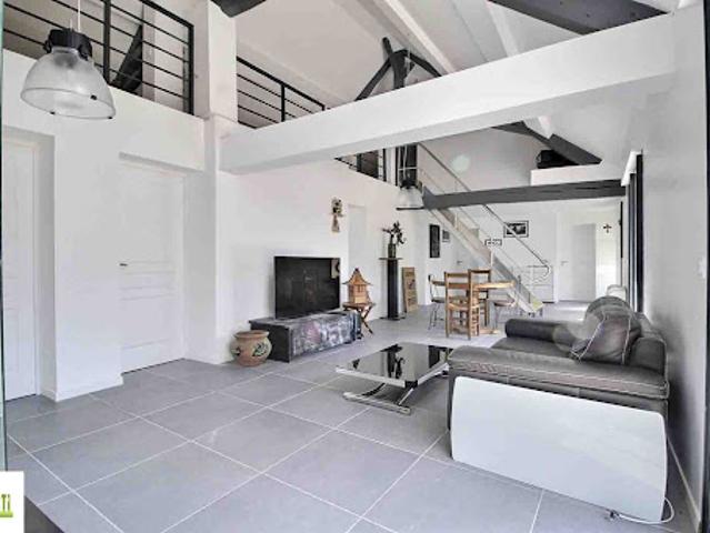 Vente Maison 7 pièces 156 m2 Sainte genevieve des bois