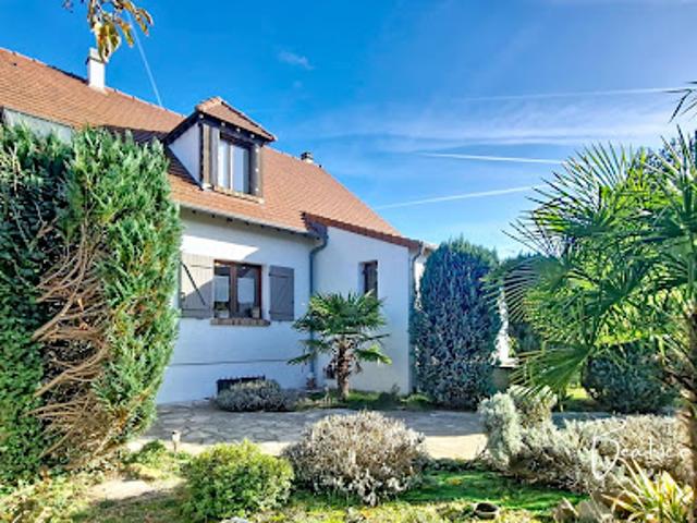 Vente Maison 7 pièces 156 m2 Sainte genevieve des bois