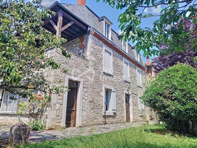 Vente Maison 7 pièces 156 m2 Souillac
