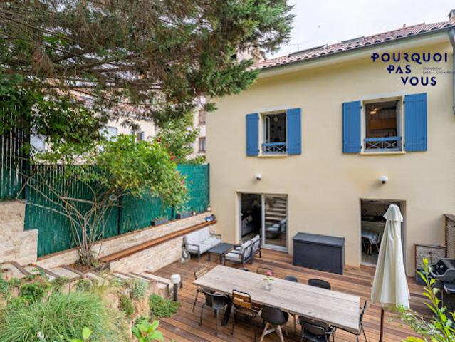 Vente Maison 7 pièces 156.12 m2 Lyon 4ème