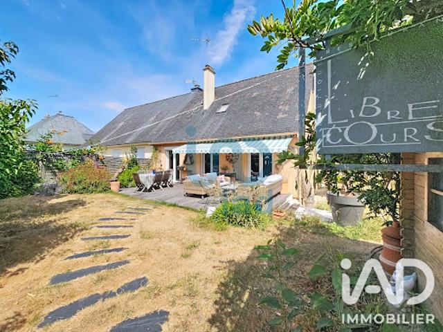 Vente Maison 7 pièces 157 m2 Chartres de Bretagne