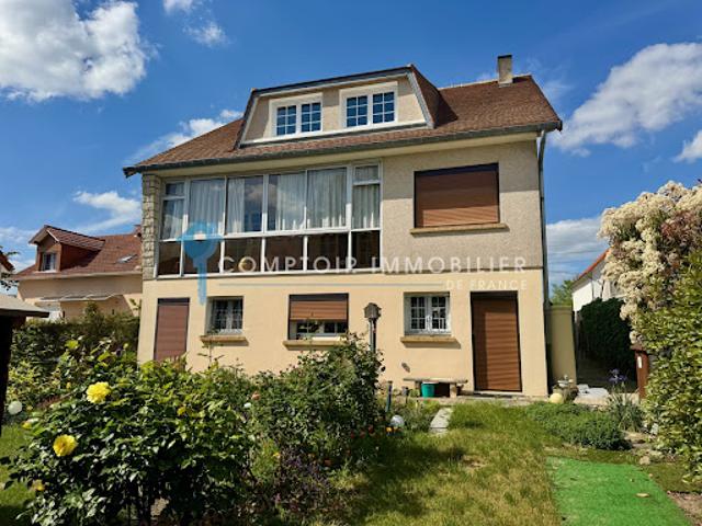 Vente Maison 7 pièces 157 m2 Corbeil Essonnes