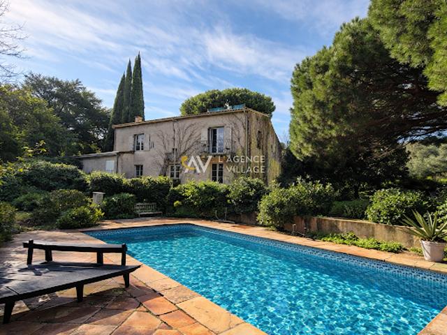 Vente Maison 7 pièces 157 m2 La Garde Freinet