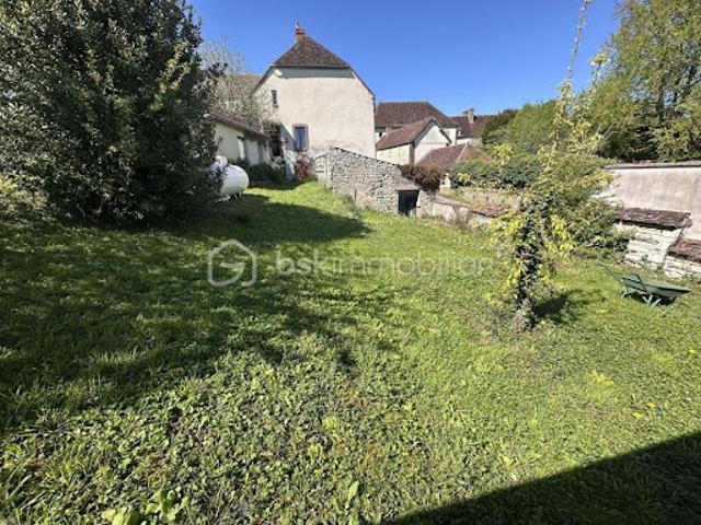 Vente Maison 7 pièces 158 m2 Neuvy Sautour