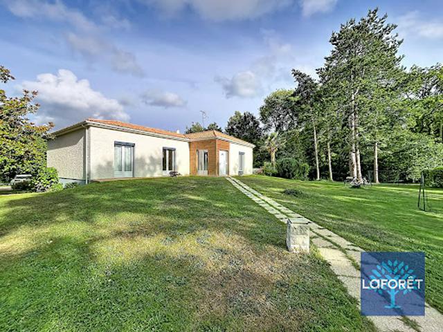 Vente Maison 7 pièces 158 m2 Les Clouzeaux