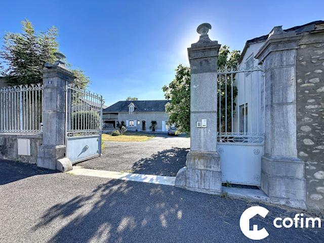Vente Maison 7 pièces 158 m2 Trebons