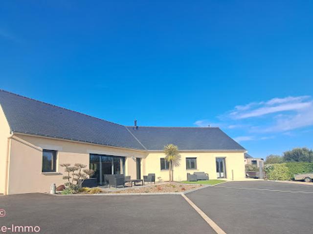 Vente Maison 7 pièces 158.08 m2 Miniac Morvan