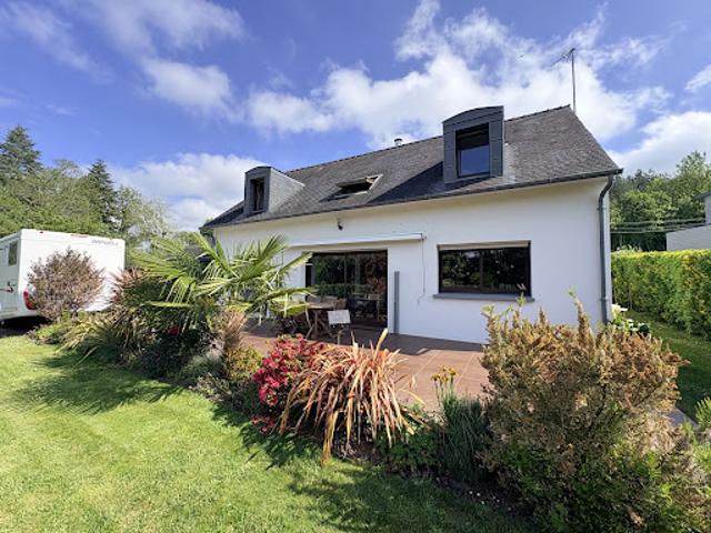 Vente Maison 7 pièces 158.33 m2 Saint Evarzec