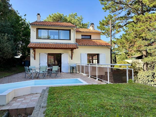 Vente Maison 7 pièces 158.77 m2 Saint Michel Chef Chef
