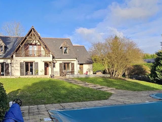 Vente Maison 7 pièces 159 m2 Chinon