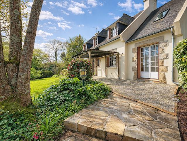 Vente Maison 7 pièces 159 m2 Le Drennec
