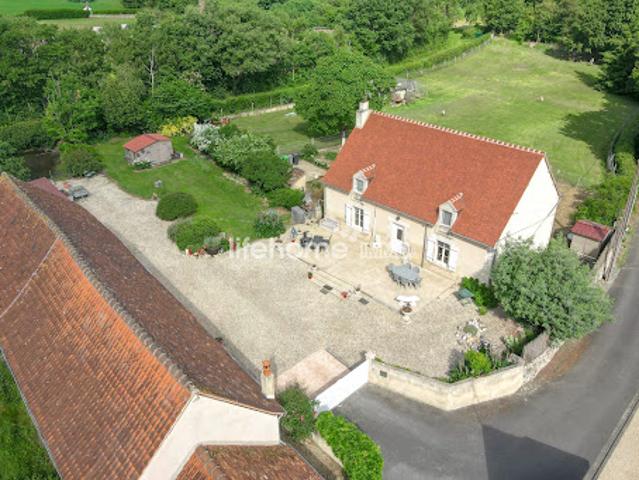 Vente Maison 7 pièces 159.85 m2 Saint Hilaire sur Benaize