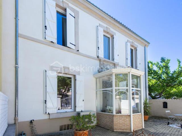 Vente Maison 7 pièces 150 m2 Miramas