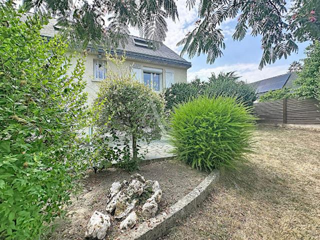 Vente Maison 7 pièces 150 m2 Montreuil Juigné
