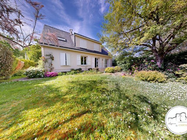 Vente Maison 7 pièces 150 m2 Avrille