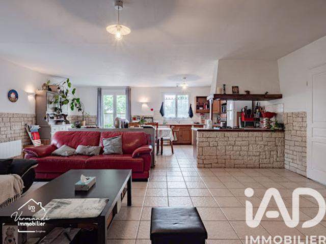 Vente Maison 7 pièces 150 m2 Ardillières