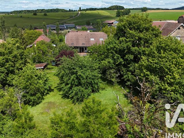 Vente Maison 7 pièces 150 m2 Cendrey