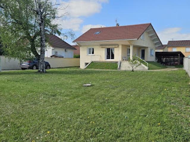 Vente Maison 7 pièces 150 m2 Château Gaillard
