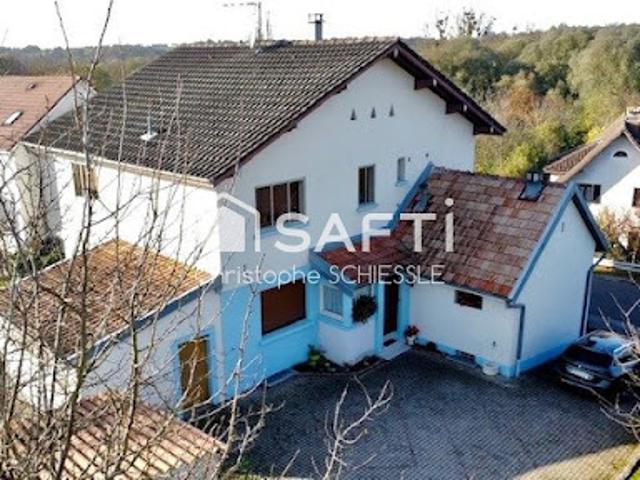 Vente Maison 7 pièces 150 m2 Fesches le Châtel