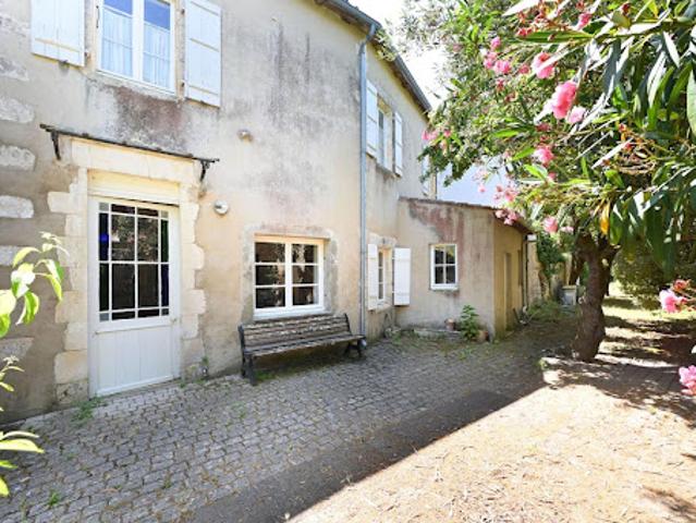 Vente Maison 7 pièces 150 m2 Saint Martin de Ré