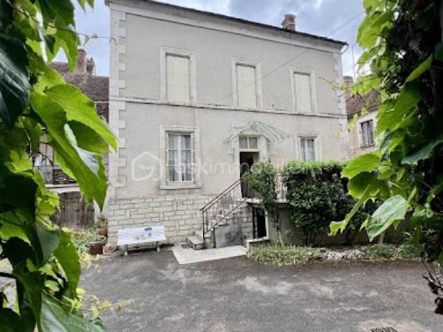 Vente Maison 7 pièces 150 m2 Saint Bris le Vineux