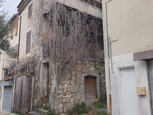 Vente Maison 7 pièces 150 m2 Saint Geniès de Malgoirès