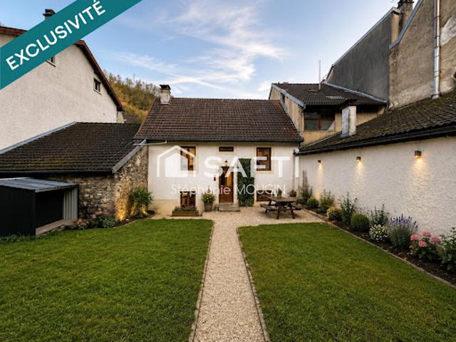 Vente Maison 7 pièces 150 m2 Saint Hippolyte