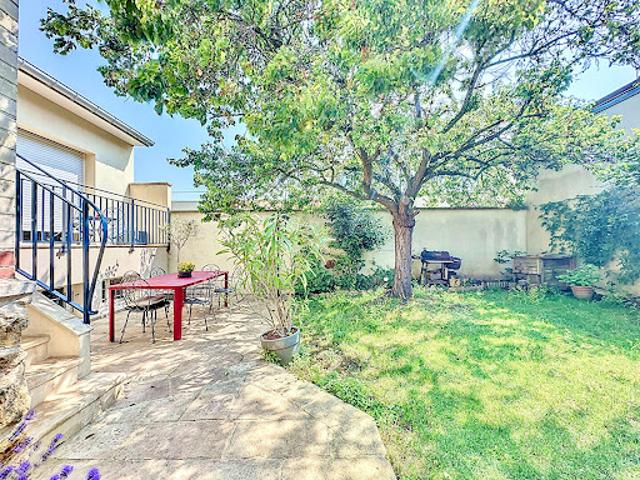 Vente Maison 7 pièces 150 m2 Vanves
