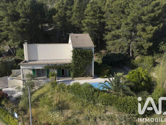 Vente Maison 7 pièces 151 m2 Aramon