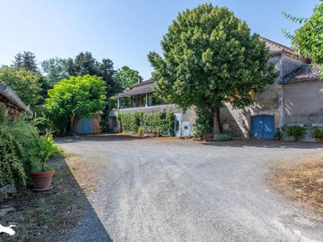 Vente Maison 7 pièces 151 m2 Vire sur Lot
