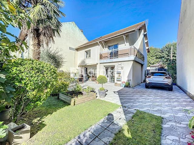 Vente Maison 7 pièces 151.09 m2 Choisy le Roi