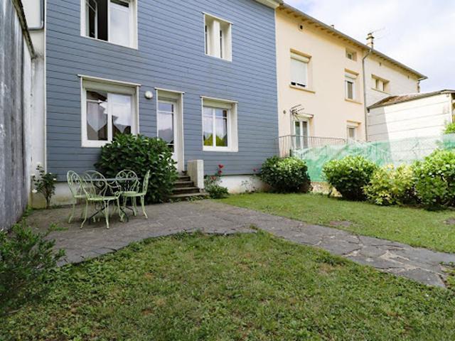 Vente Maison 7 pièces 152 m2 Lacaune