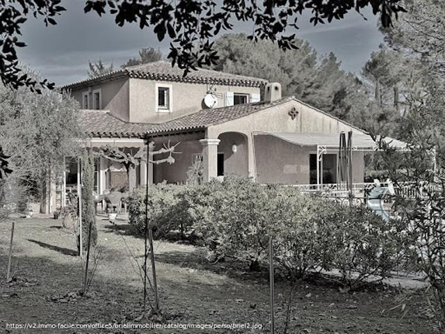 Vente Maison 7 pièces 152 m2 Lorgues