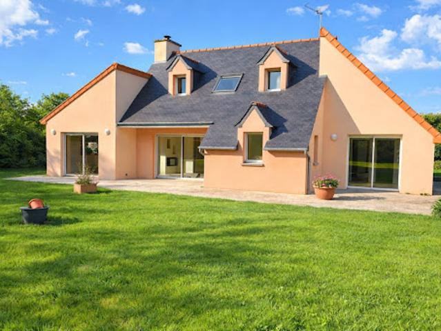 Vente Maison 7 pièces 152 m2 Tregastel