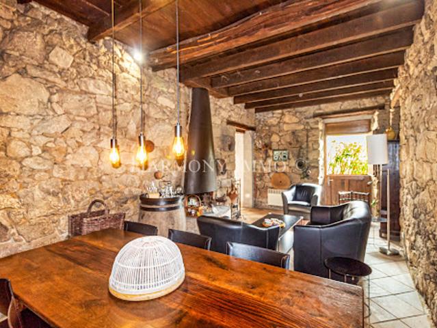 Vente Maison 7 pièces 152 m2 Vico