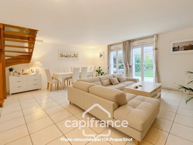 Vente Maison 7 pièces 153 m2 Bailly Romainvilliers