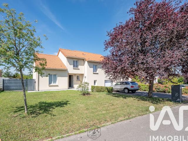 Vente Maison 7 pièces 153 m2 Luttange