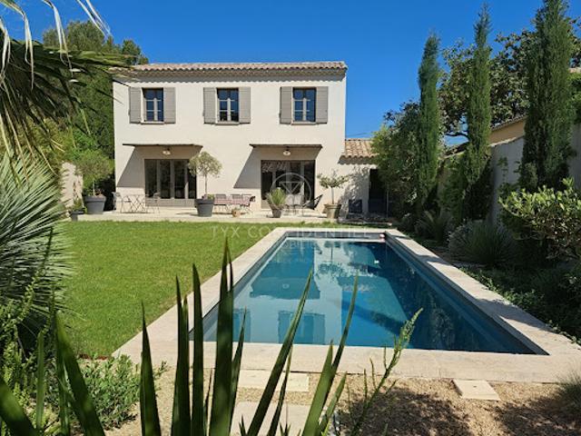 Vente Maison 7 pièces 152 m2 Saint Rémy de Provence