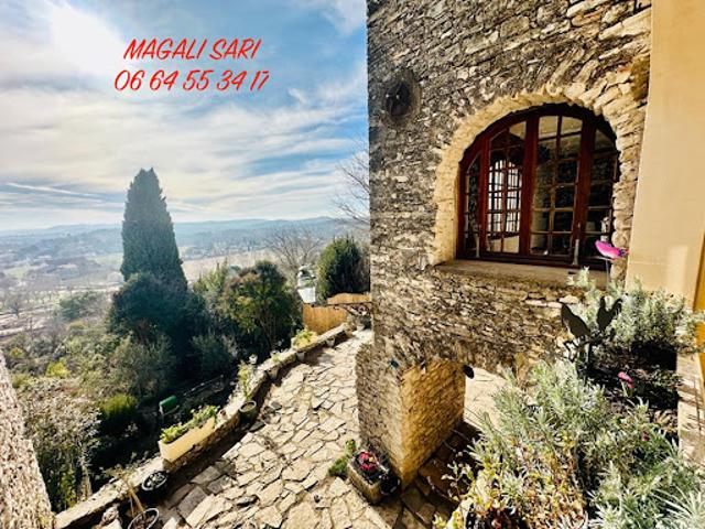 Vente Maison 7 pièces 153 m2 Vezenobres