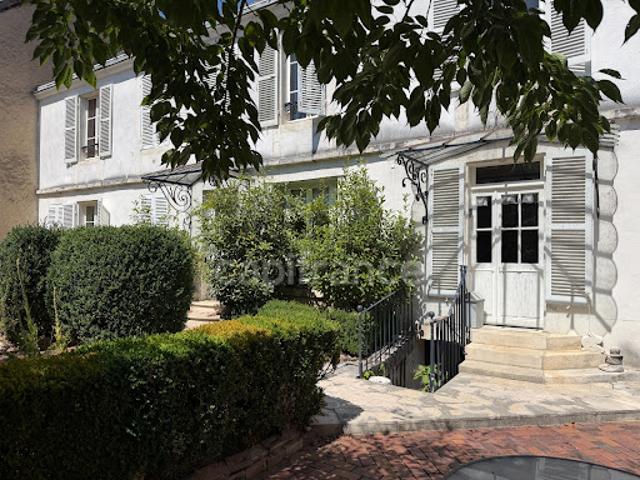 Vente Maison 7 pièces 165 m2 Auxerre