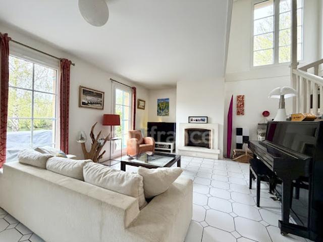 Vente Maison 7 pièces 165 m2 Cergy