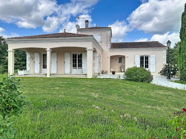 Vente Maison 7 pièces 165 m2 Chirac