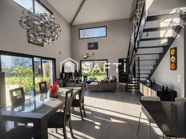 Vente Maison 7 pièces 165 m2 Eysines