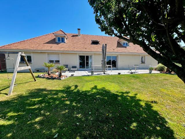 Vente Maison 7 pièces 165 m2 Gonneville la Mallet