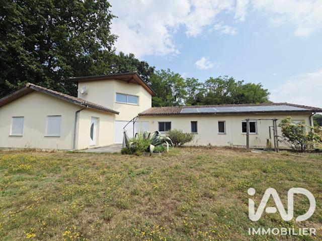 Vente Maison 7 pièces 165 m2 Lesparre Médoc