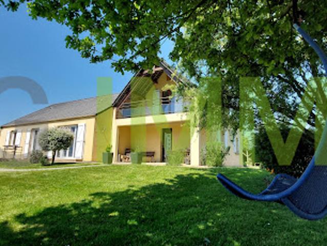 Vente Maison 7 pièces 165 m2 Romillé