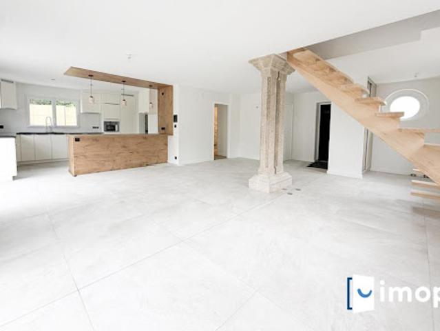 Vente Maison 7 pièces 165 m2 Vannes