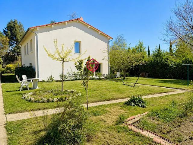 Vente Maison 7 pièces 165.25 m2 Artigat