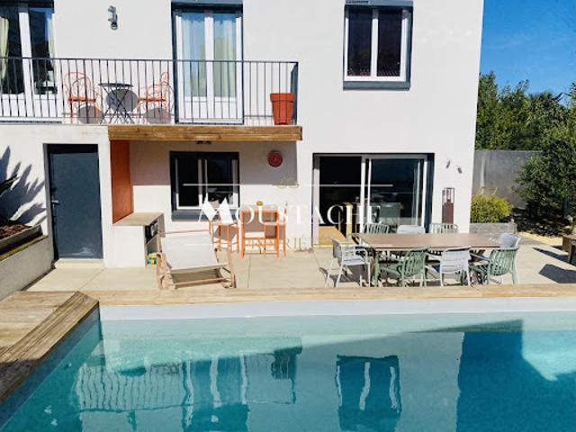Vente Maison 7 pièces 165.5 m2 Royan