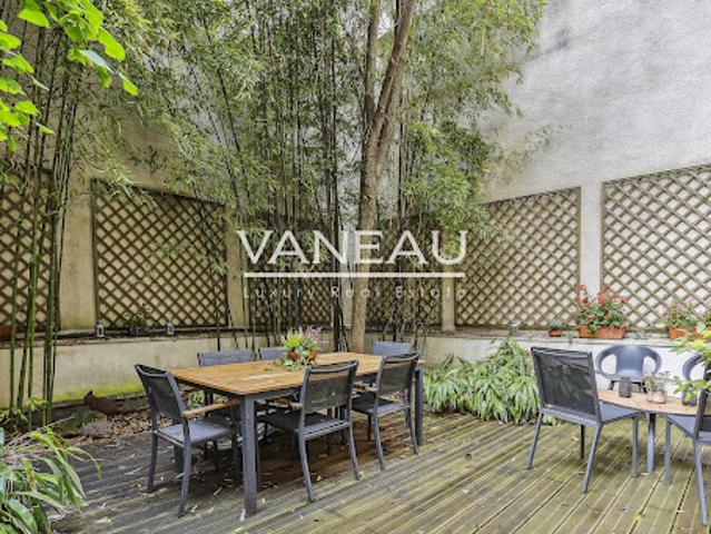 Vente Maison 7 pièces 165.98 m2 Paris 16ème
